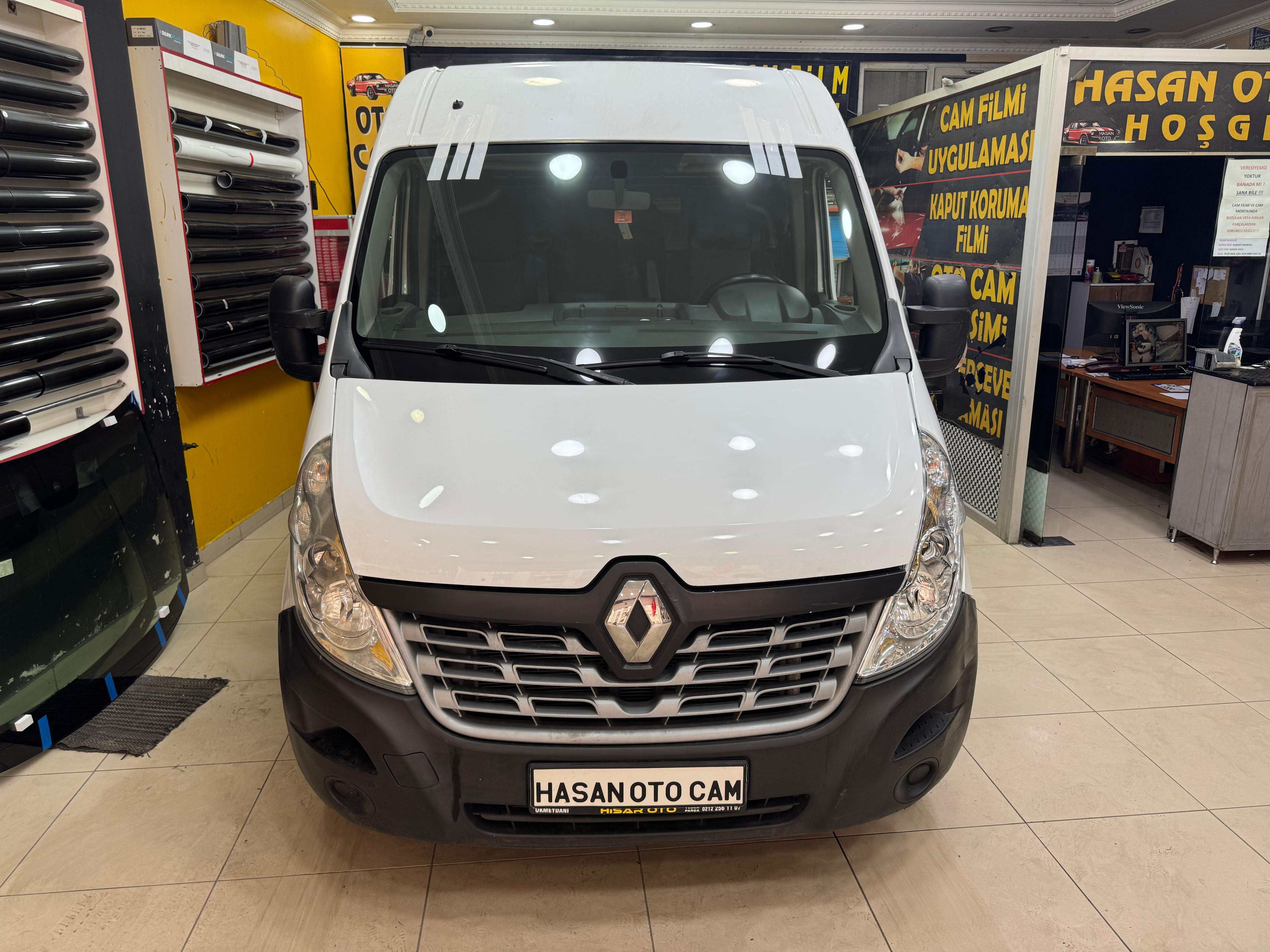 Renault Master 10- Ön Cam 7900 TL Montaj Dah